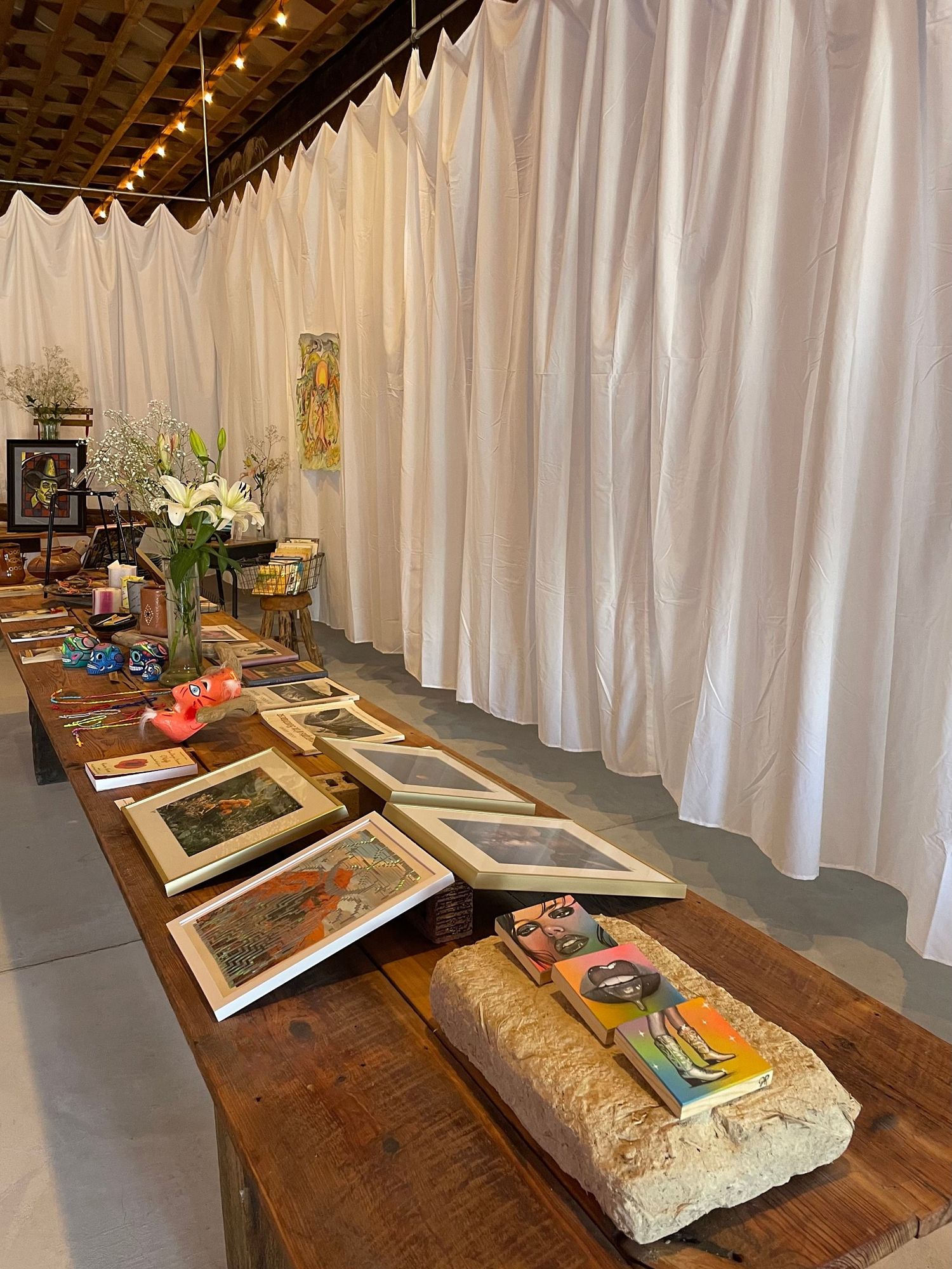 It Was the Desert Who Caught Me, installation view